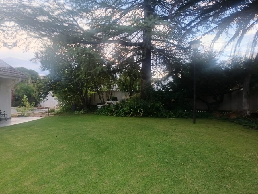 4 Bedroom Property for Sale in Monument Heights Northern Cape